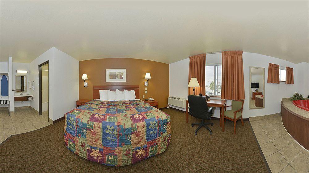 ซูเปอร์ 8 บาย วินด์แฮม อะลาโมซา Motel อลาโมซา ภายนอก รูปภาพ