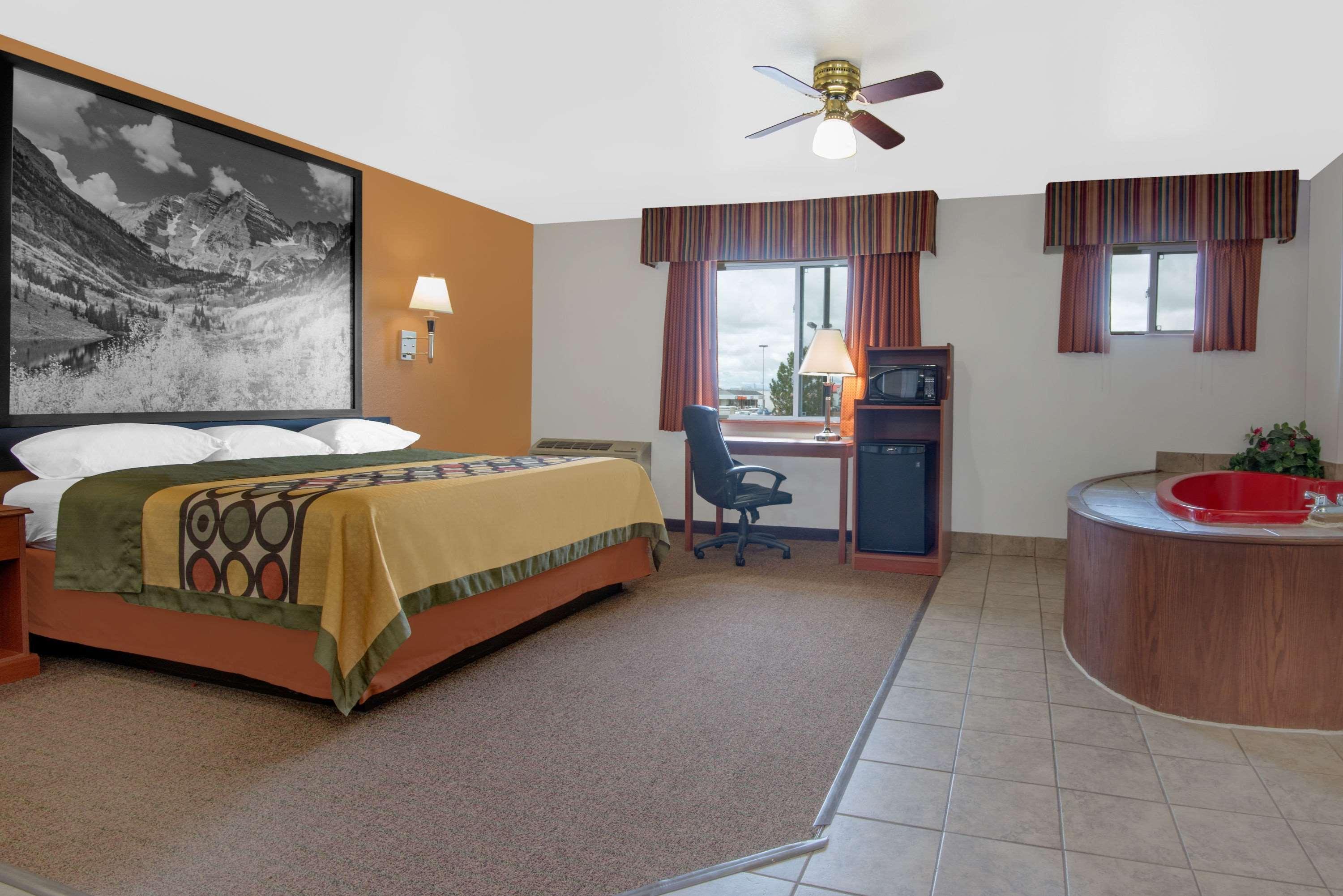 ซูเปอร์ 8 บาย วินด์แฮม อะลาโมซา Motel อลาโมซา ภายนอก รูปภาพ