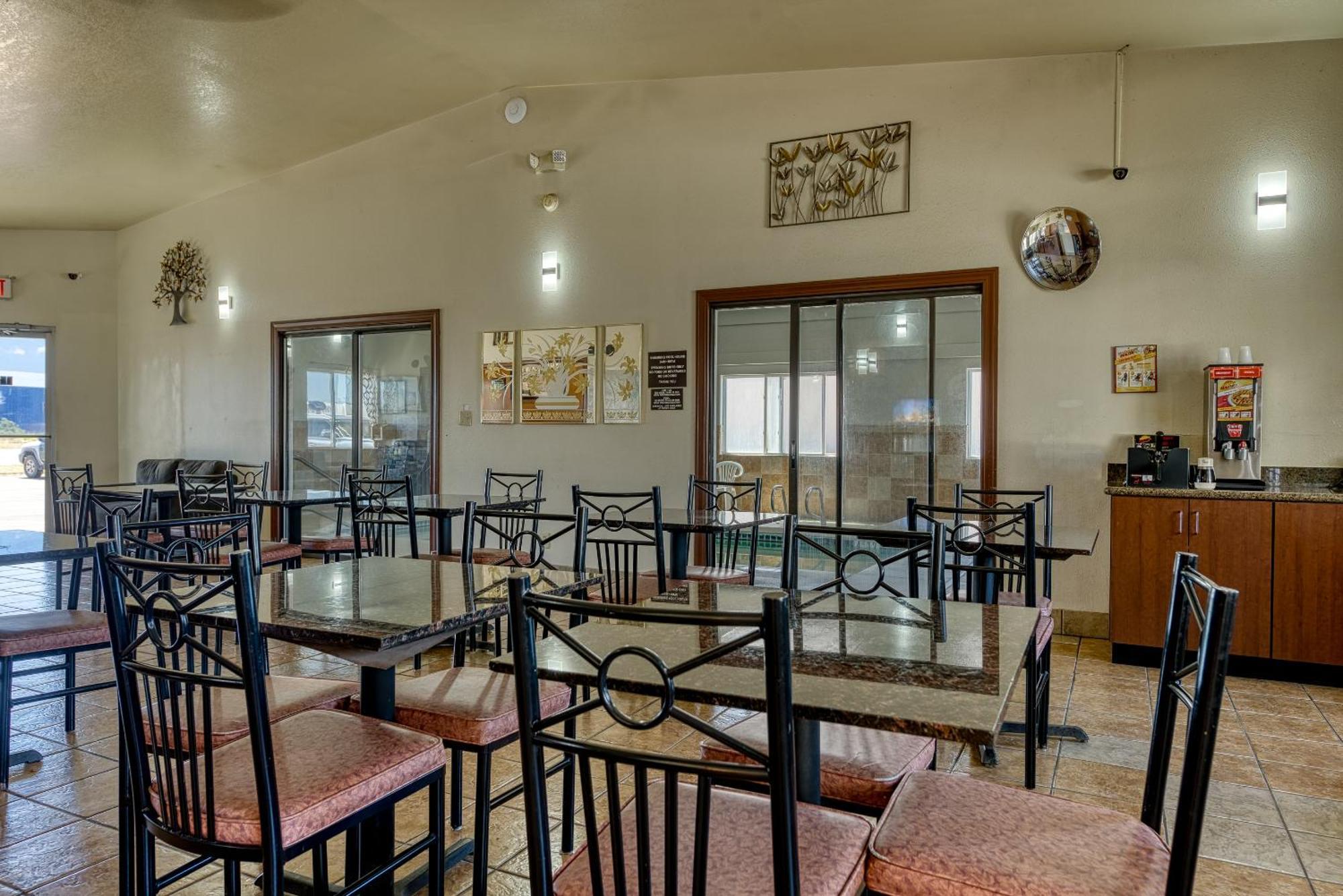 ซูเปอร์ 8 บาย วินด์แฮม อะลาโมซา Motel อลาโมซา ภายนอก รูปภาพ