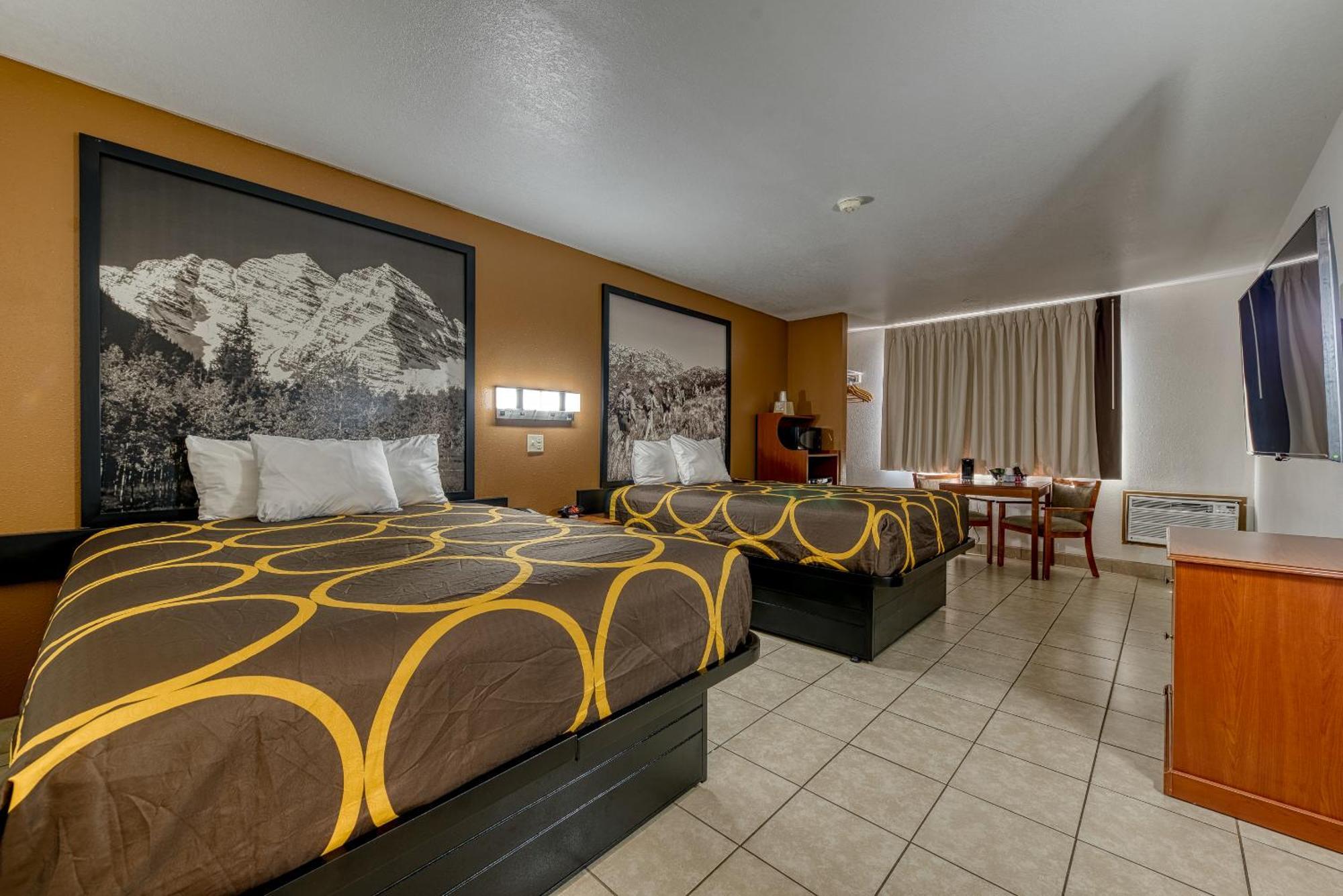 ซูเปอร์ 8 บาย วินด์แฮม อะลาโมซา Motel อลาโมซา ห้อง รูปภาพ