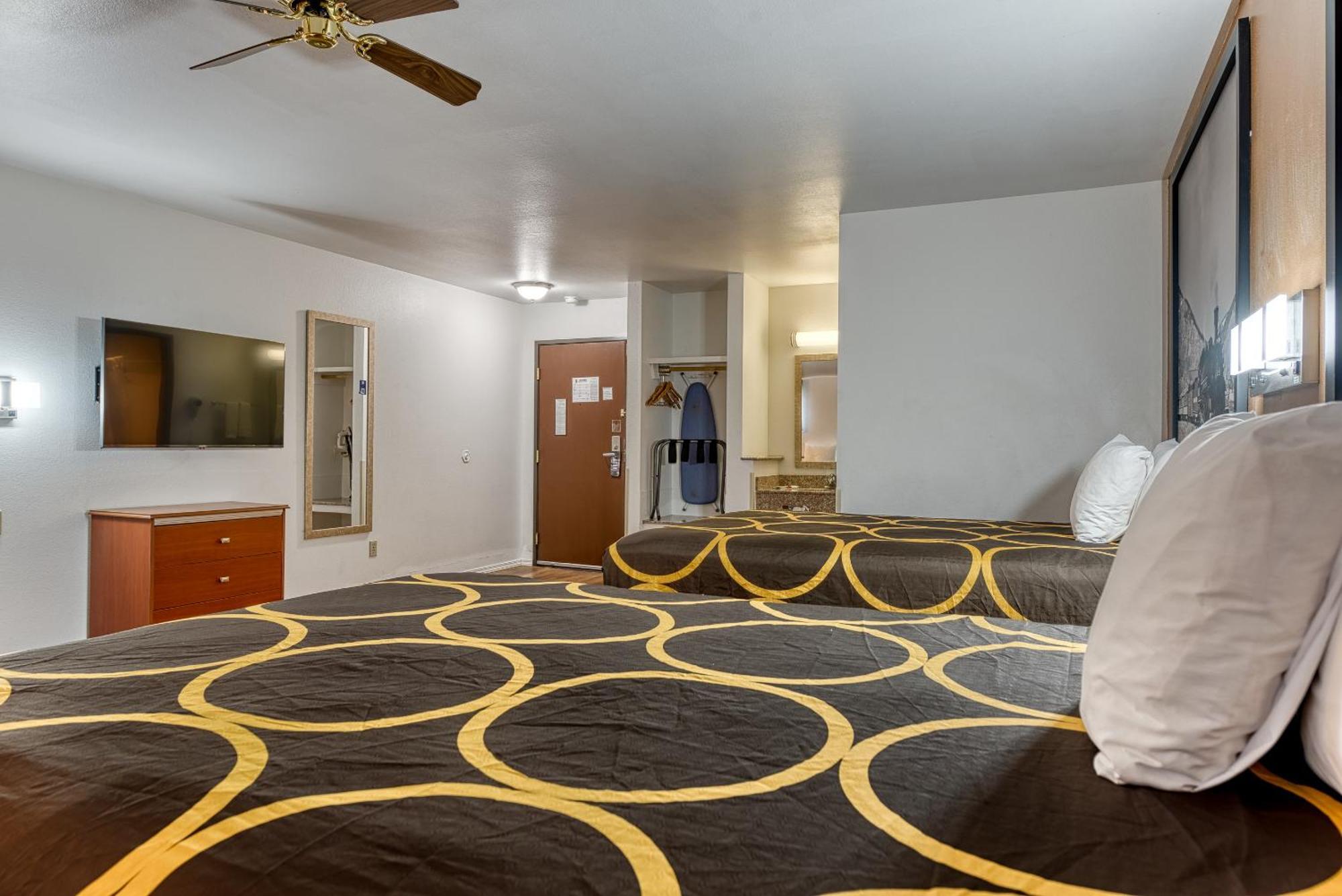 ซูเปอร์ 8 บาย วินด์แฮม อะลาโมซา Motel อลาโมซา ห้อง รูปภาพ