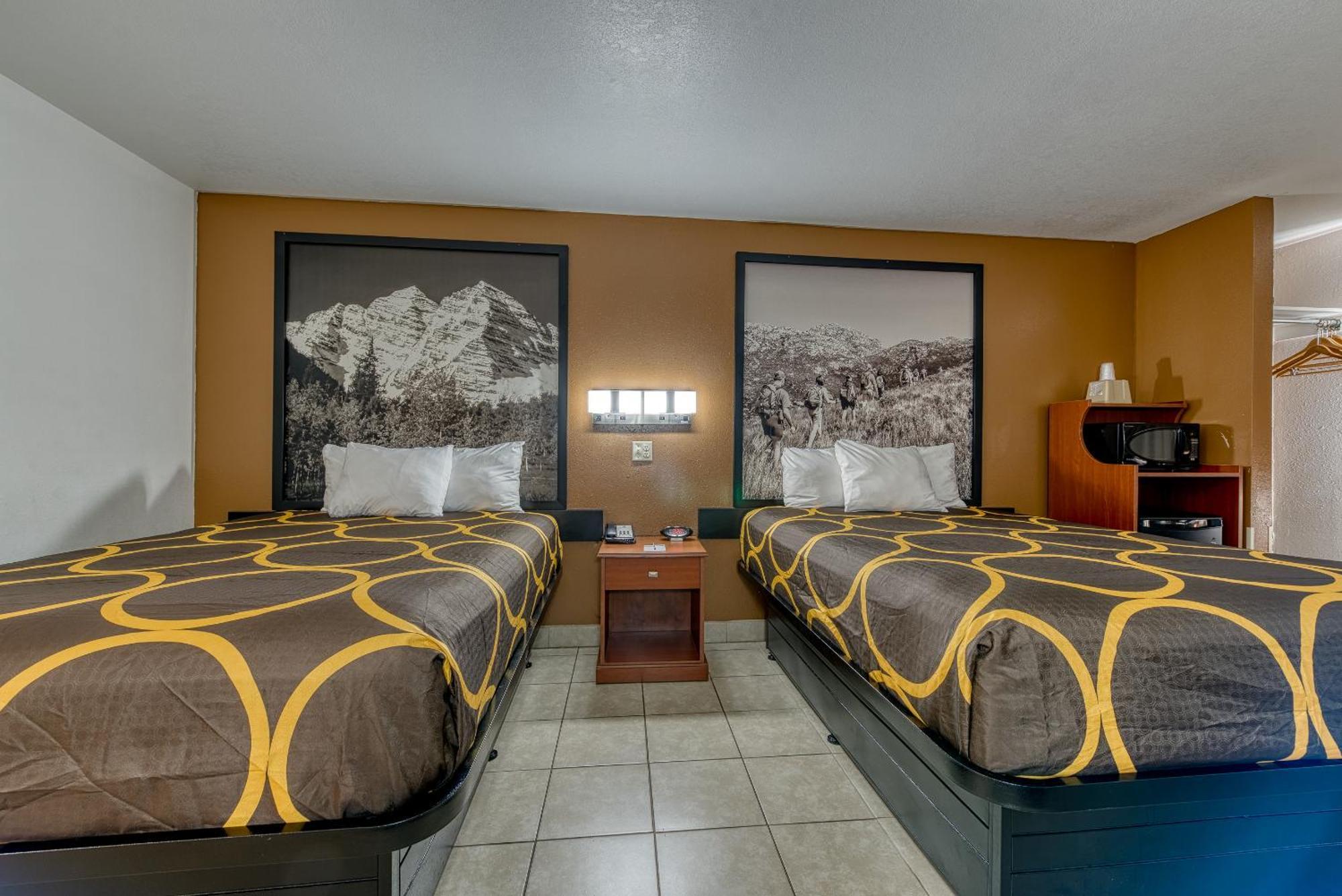 ซูเปอร์ 8 บาย วินด์แฮม อะลาโมซา Motel อลาโมซา ห้อง รูปภาพ