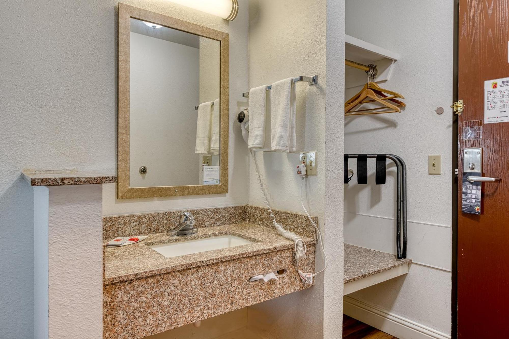 ซูเปอร์ 8 บาย วินด์แฮม อะลาโมซา Motel อลาโมซา ห้อง รูปภาพ